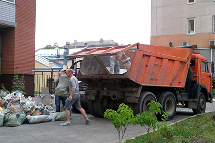 Вывоз мусора в Химках